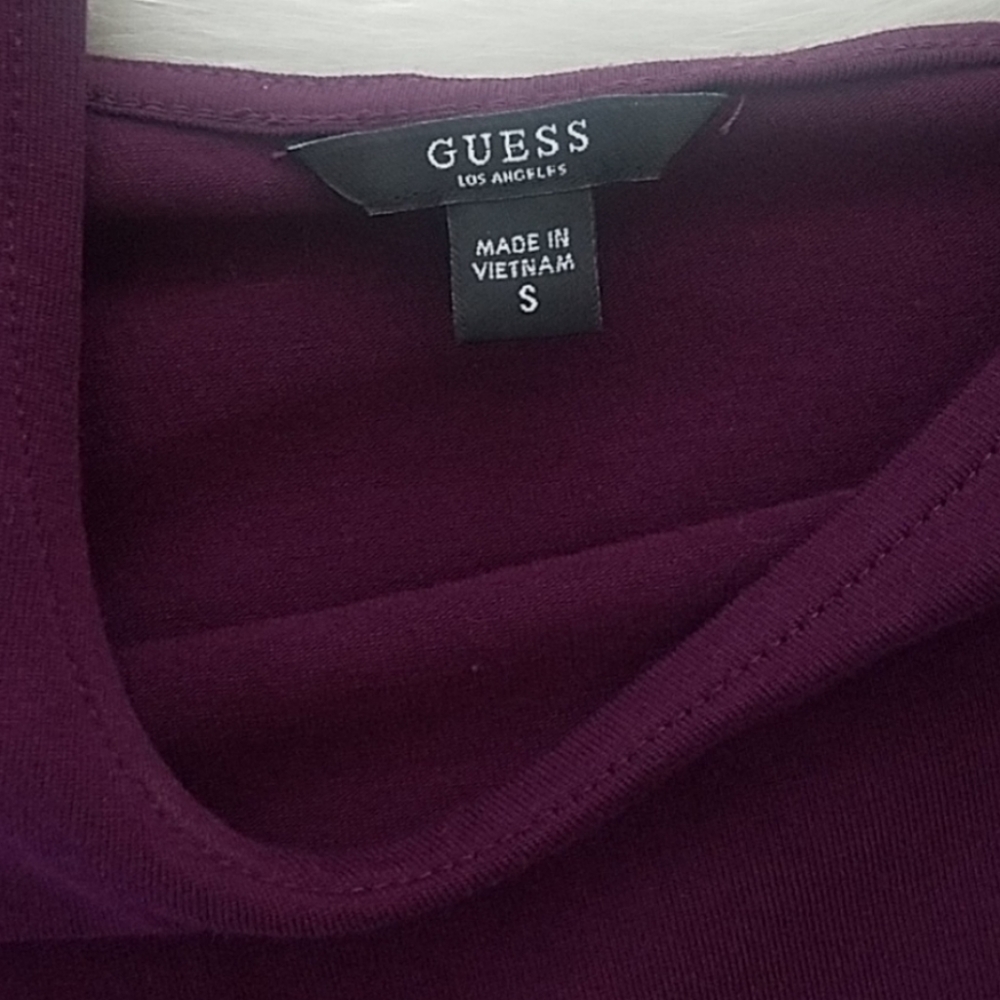 Guess Cold Shoulder Top Size Small - Picture 4 of 7